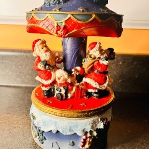 Vintage Santa carousel musical wind up